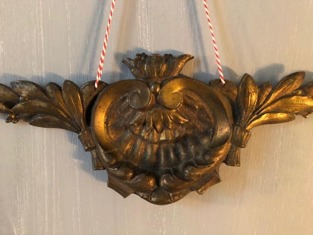 acanthus messing ornament